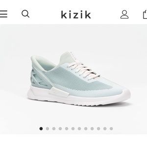 BRAND NEW - Kizik Women’s Cairo Sneaker (Sea Foam)